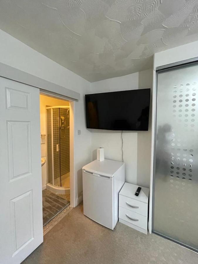 Alder En-Suites Self-Catering With Private Shower 1 Southampton Esterno foto