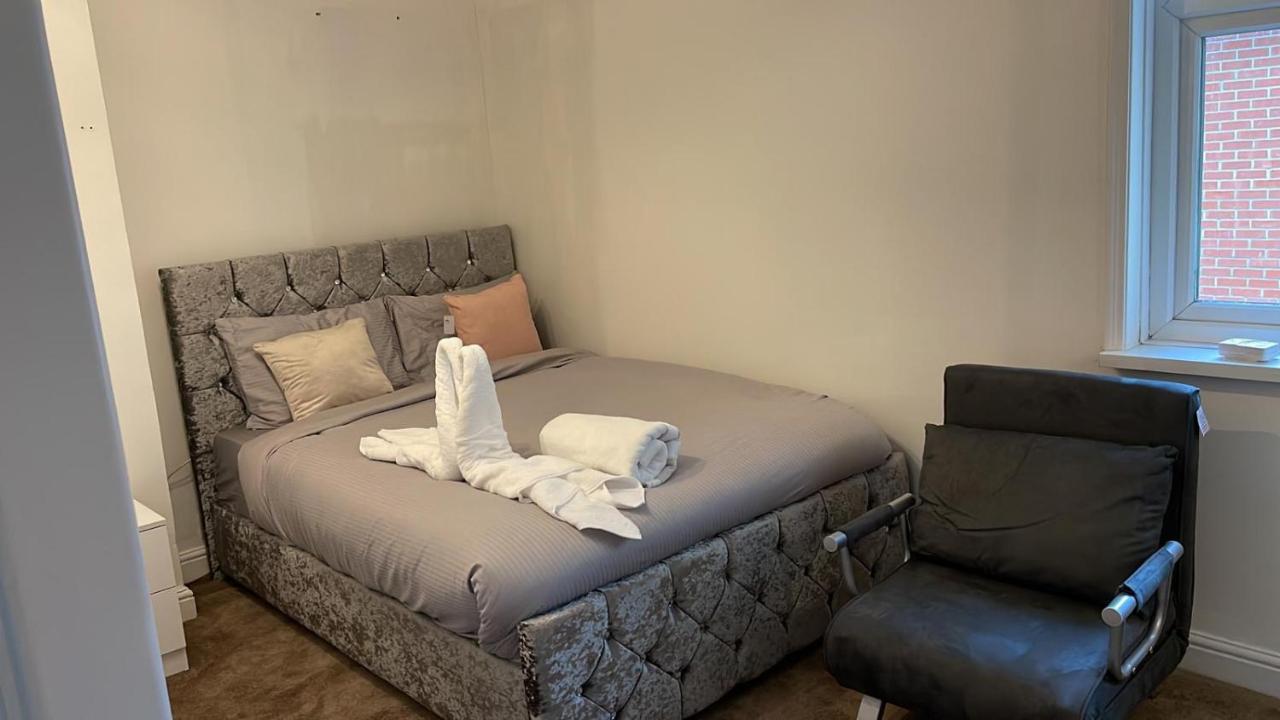 Alder En-Suites Self-Catering With Private Shower 1 Southampton Esterno foto